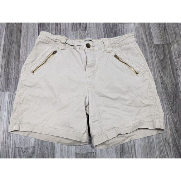 Lee Womens Size 6 Medium Straight Fit Zipped Pockets Khaki Tan Chino Shorts - Picture 1 of 10